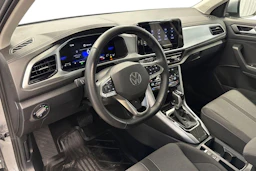 harmaa Volkswagen T-Roc 2024 kuva 8.
