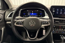 harmaa Volkswagen T-Roc 2024 kuva 20.