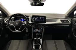 harmaa Volkswagen T-Roc 2024 kuva 7.