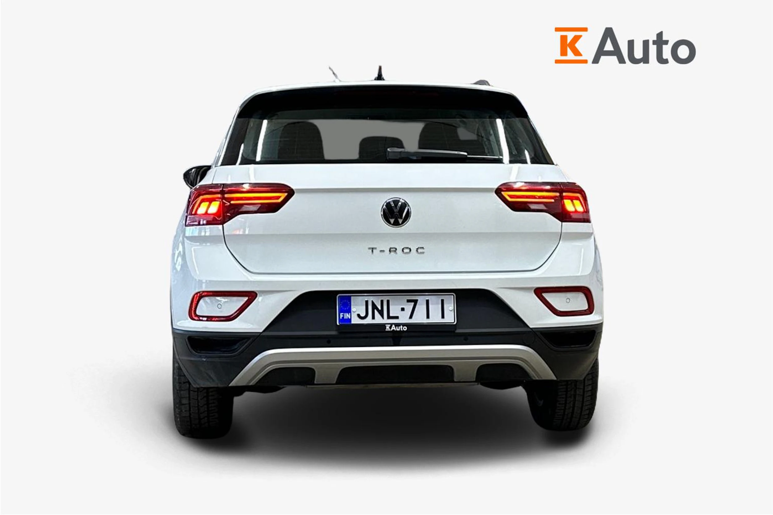 valkoinen Volkswagen T-Roc 2024 kuva 4.