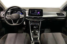 valkoinen Volkswagen T-Roc 2024 kuva 9.