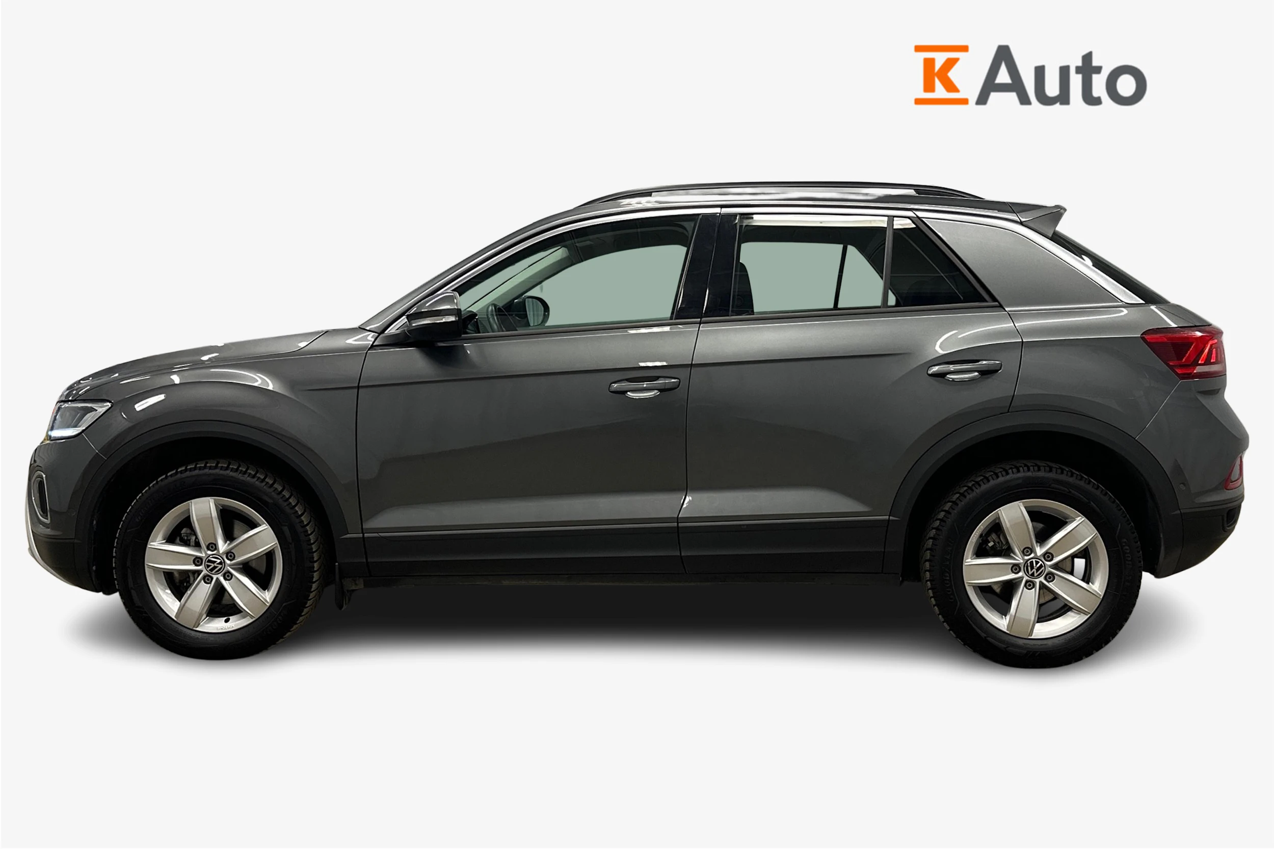 harmaa Volkswagen T-Roc 2024 kuva 5.