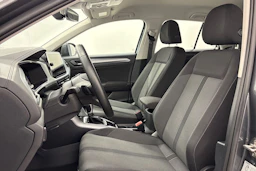 harmaa Volkswagen T-Roc 2024 kuva 15.
