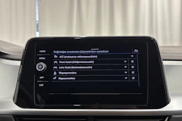 harmaa Volkswagen T-Roc 2024 kuva 22.