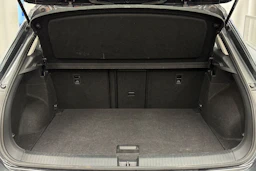 harmaa Volkswagen T-Roc 2024 kuva 25.