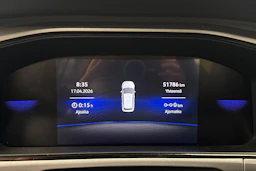 punainen Volkswagen T-Roc 2024 kuva 18.