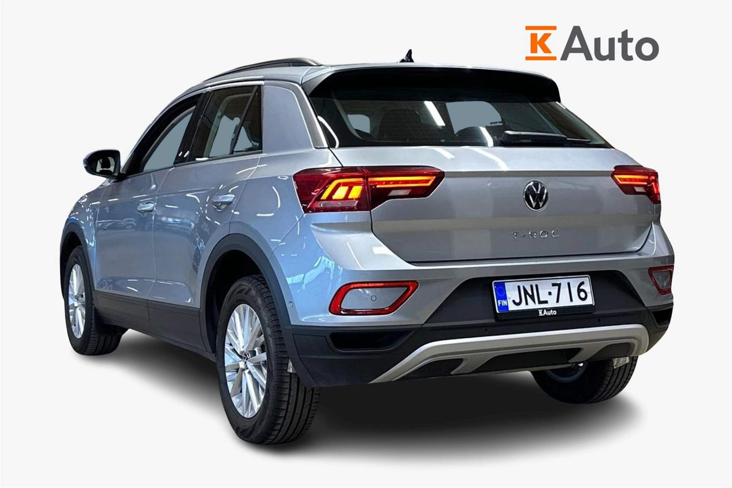 harmaa Volkswagen T-Roc 2024 kuva 3.