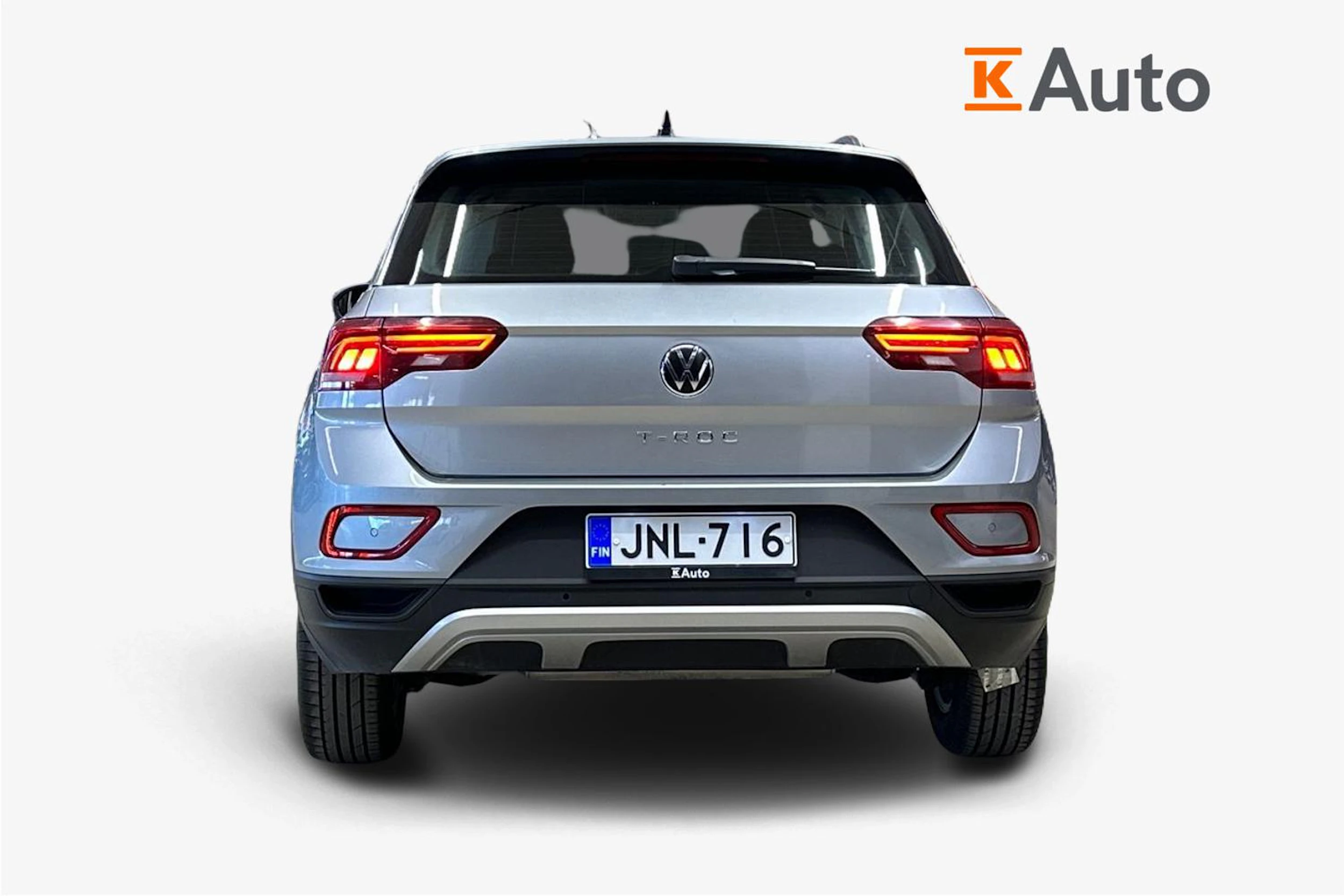 harmaa Volkswagen T-Roc 2024 kuva 4.