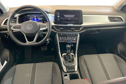 punainen Volkswagen T-Roc 2024 kuva 7.