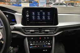 harmaa Volkswagen T-Roc 2024 kuva 20.