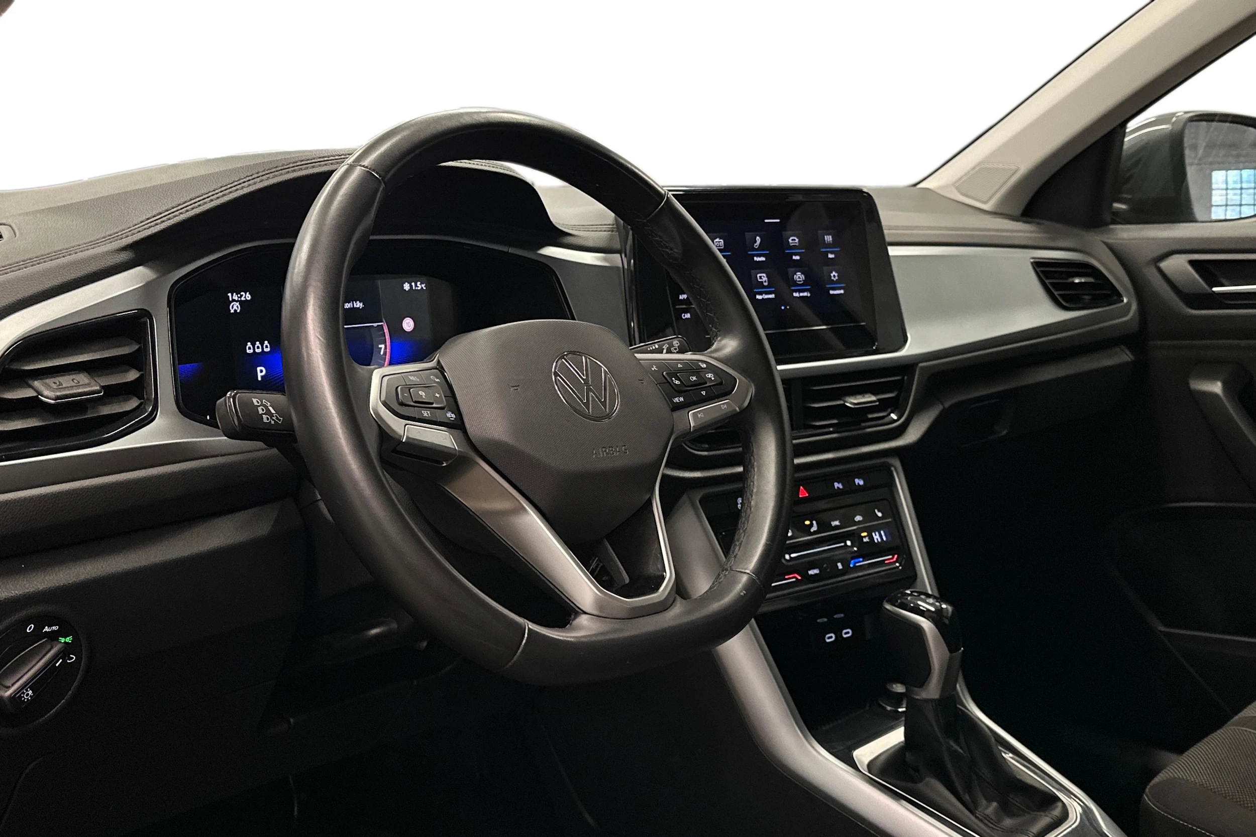 harmaa Volkswagen T-Roc 2024 kuva 3.