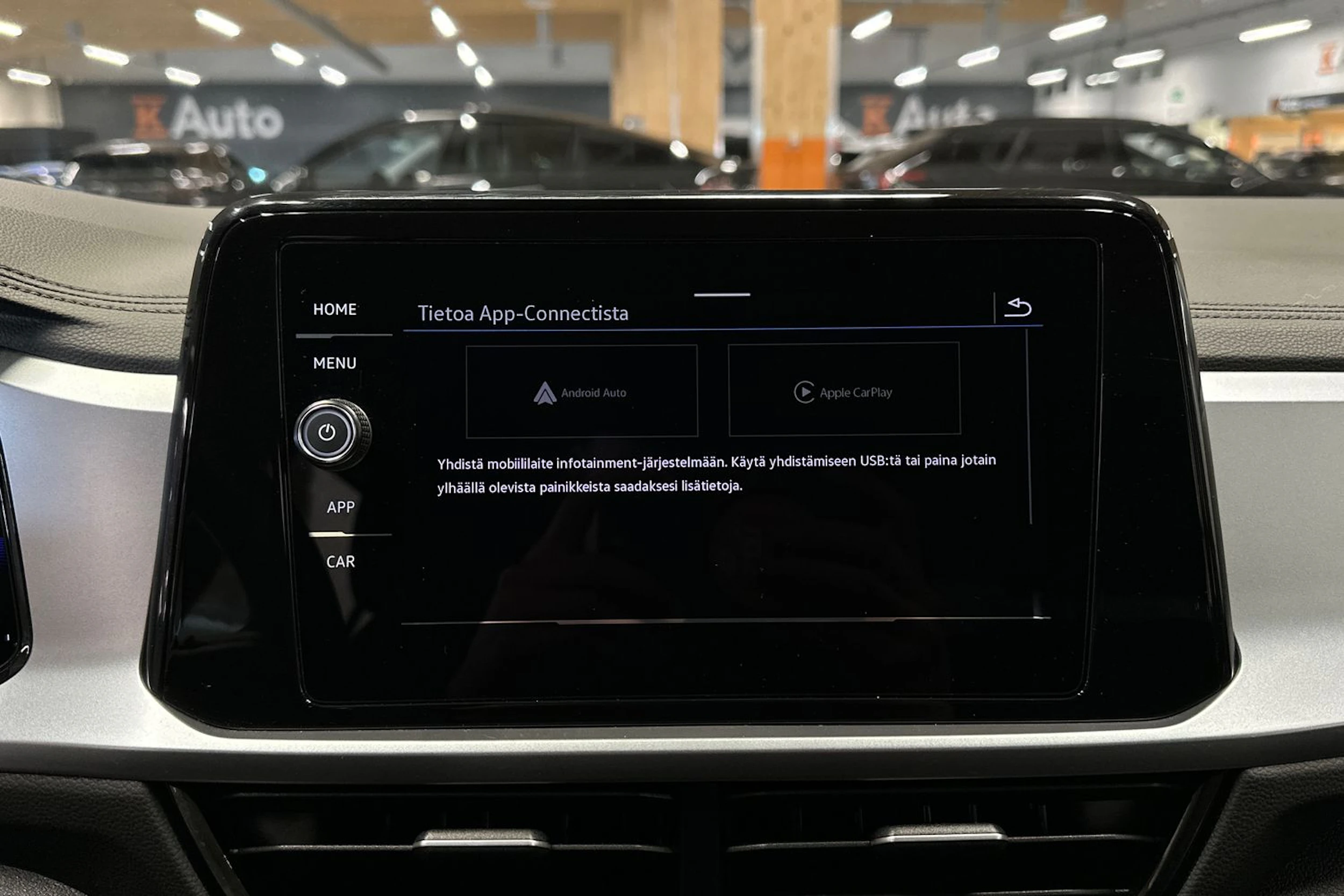 harmaa Volkswagen T-Roc 2024 kuva 14.