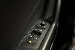 harmaa Volkswagen T-Roc 2024 kuva 22.