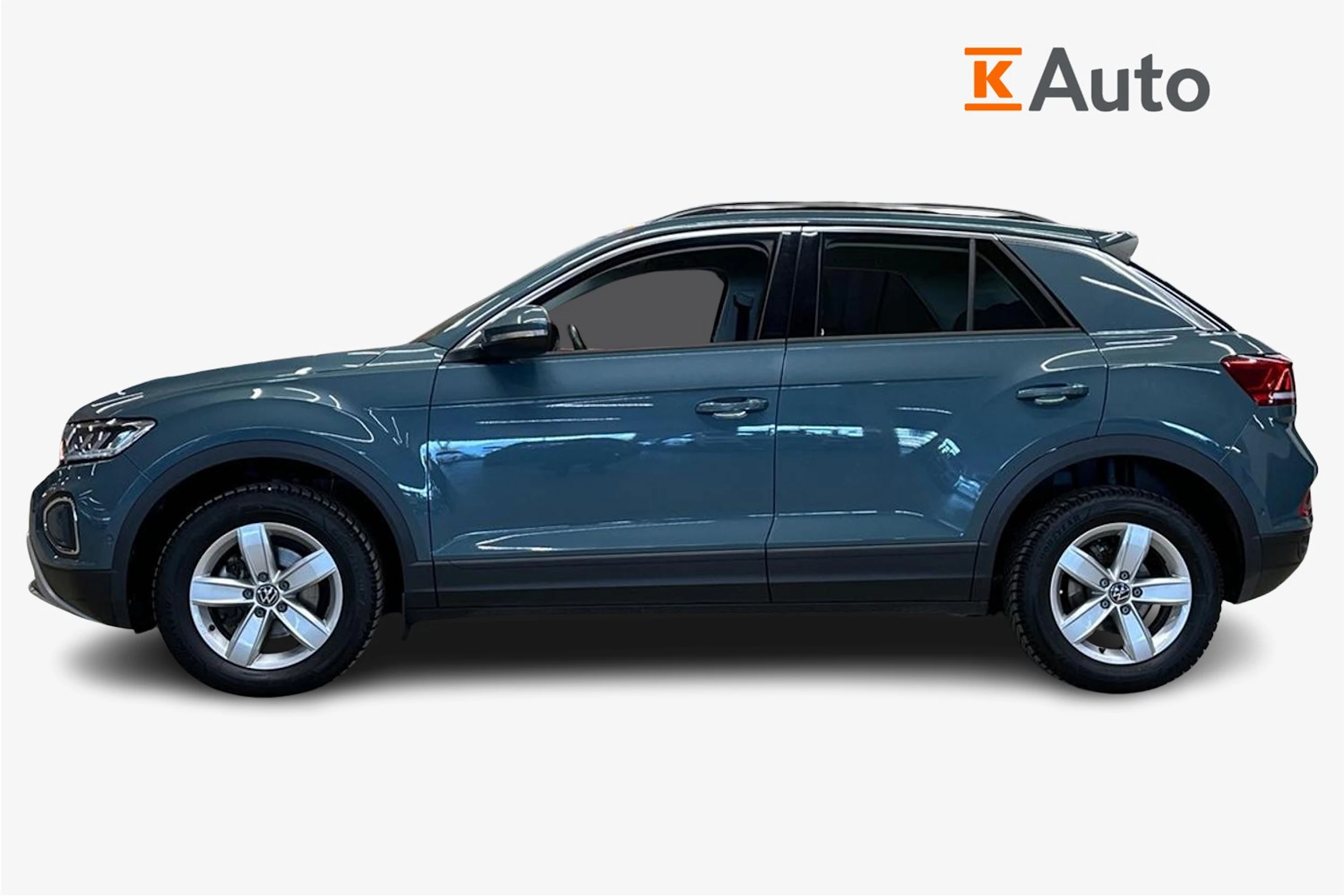 sininen Volkswagen T-Roc 2024 kuva 5.