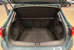 sininen Volkswagen T-Roc 2024 kuva 23.