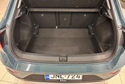 sininen Volkswagen T-Roc 2024 kuva 17.