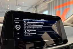sininen Volkswagen T-Roc 2024 kuva 28.