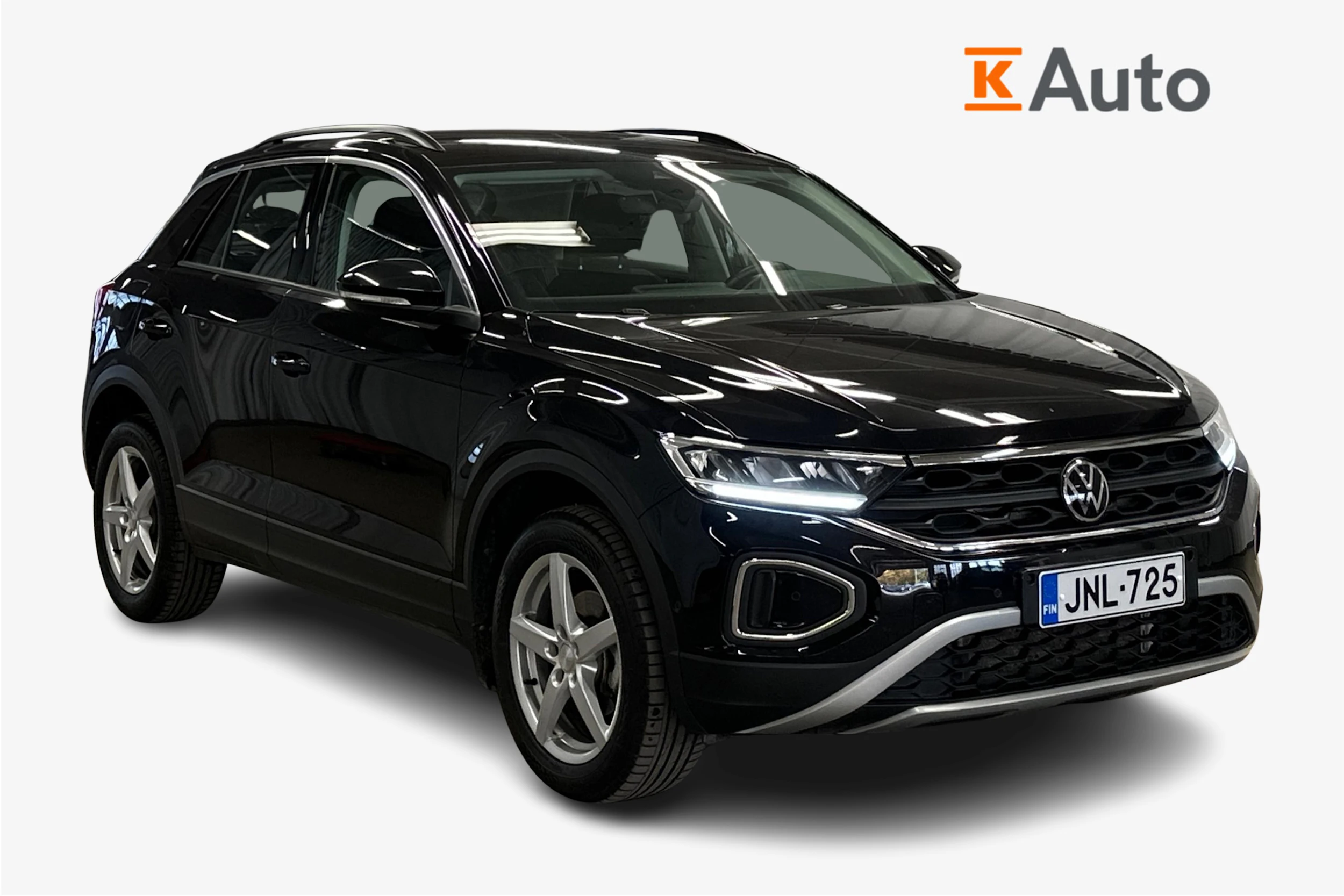 musta Volkswagen T-Roc 2024 kuva 1.