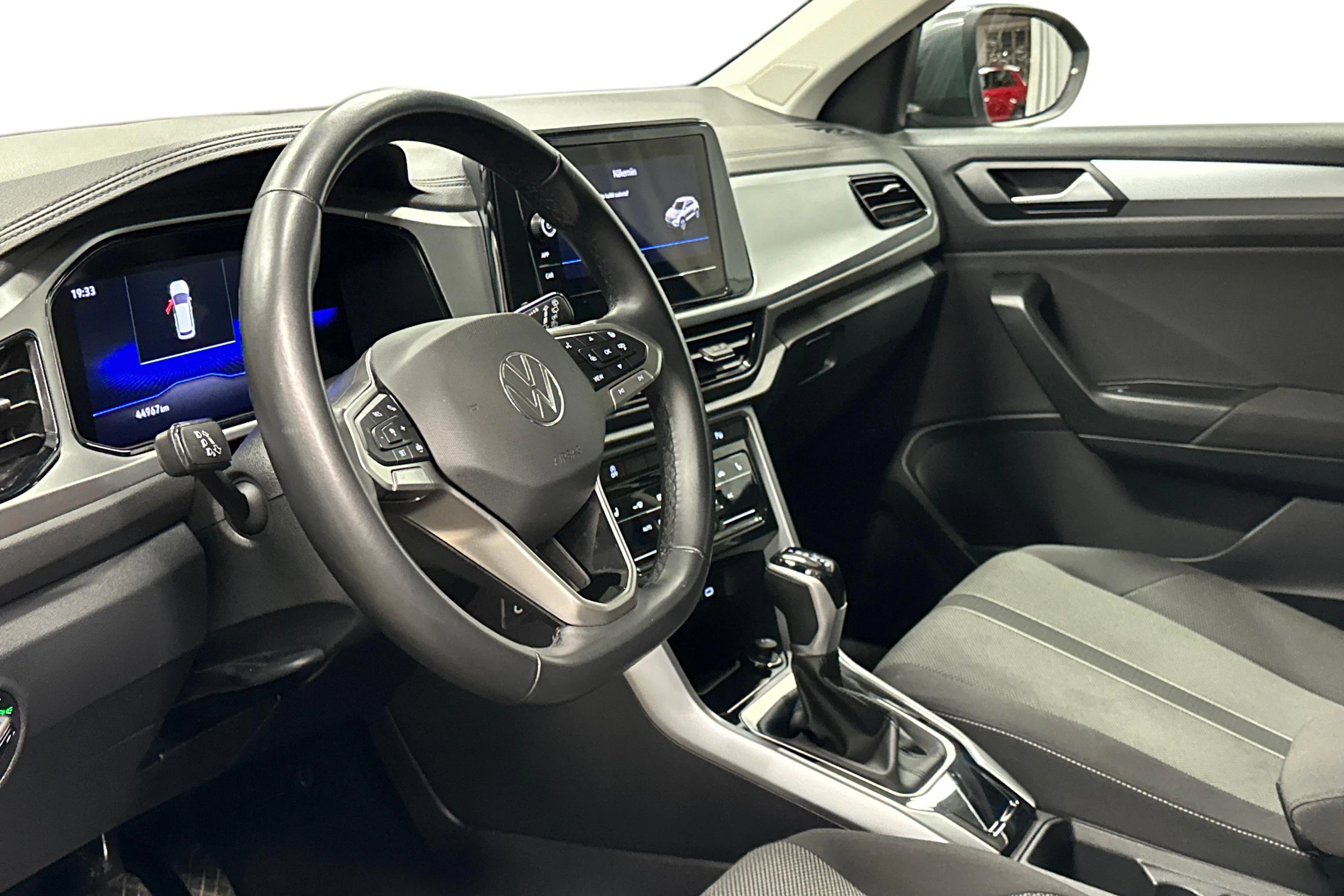 harmaa Volkswagen T-Roc 2024 kuva 3.