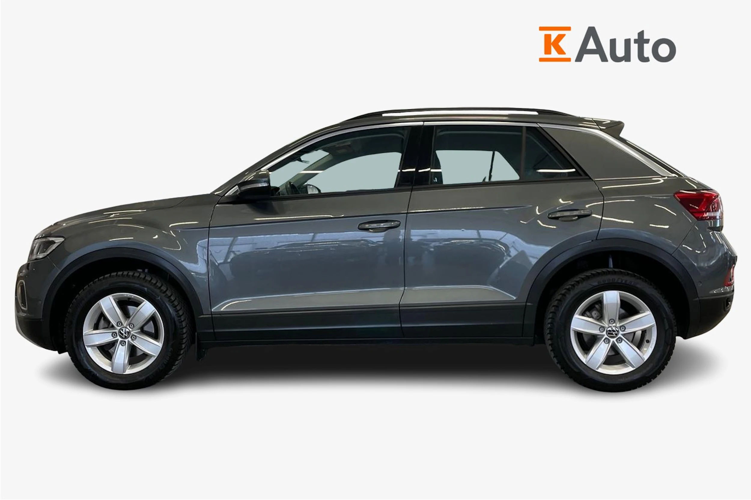 harmaa Volkswagen T-Roc 2024 kuva 7.