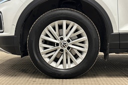 valkoinen Volkswagen T-Roc 2024 kuva 11.