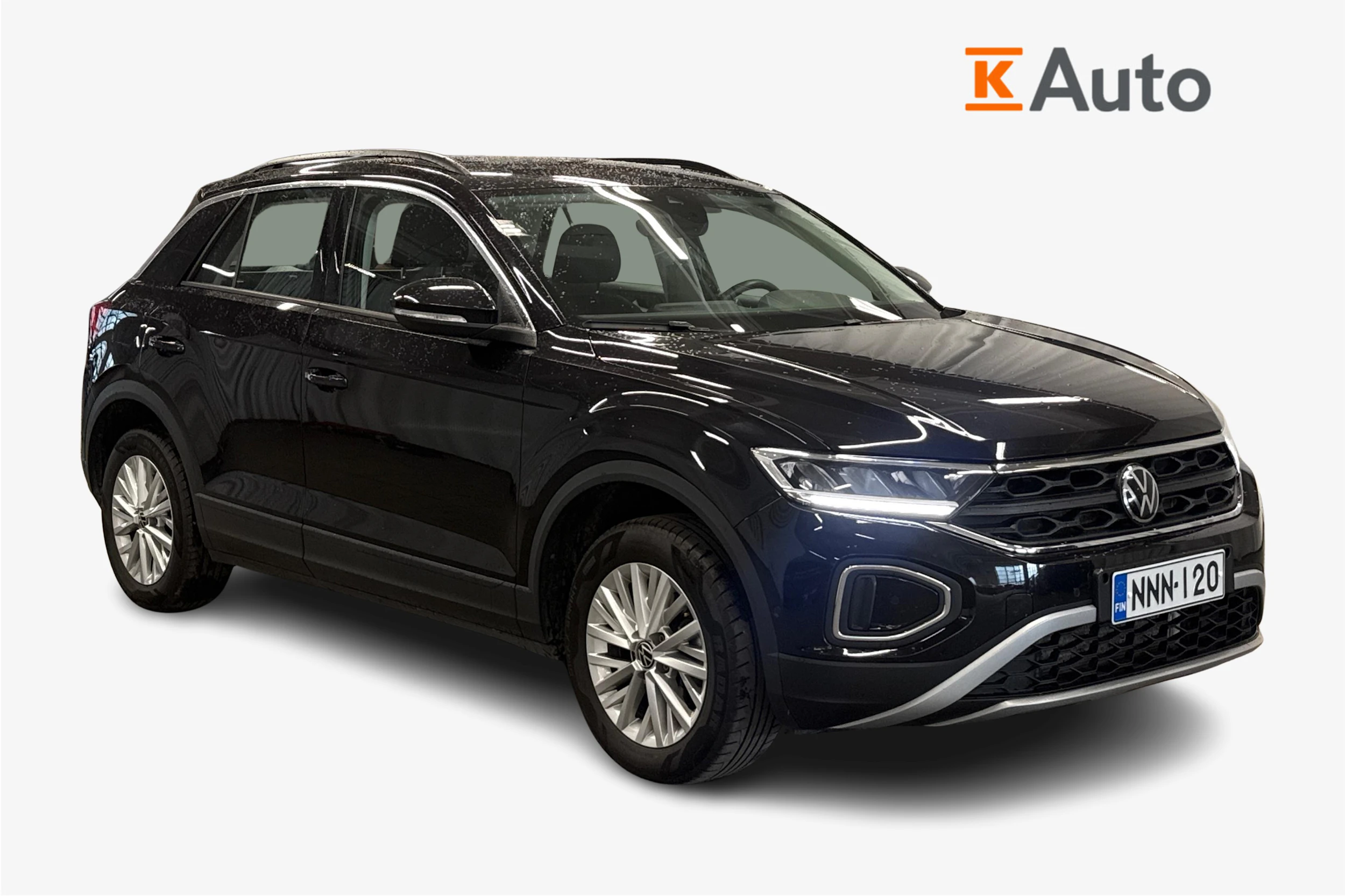 musta Volkswagen T-Roc 2024 kuva 1.