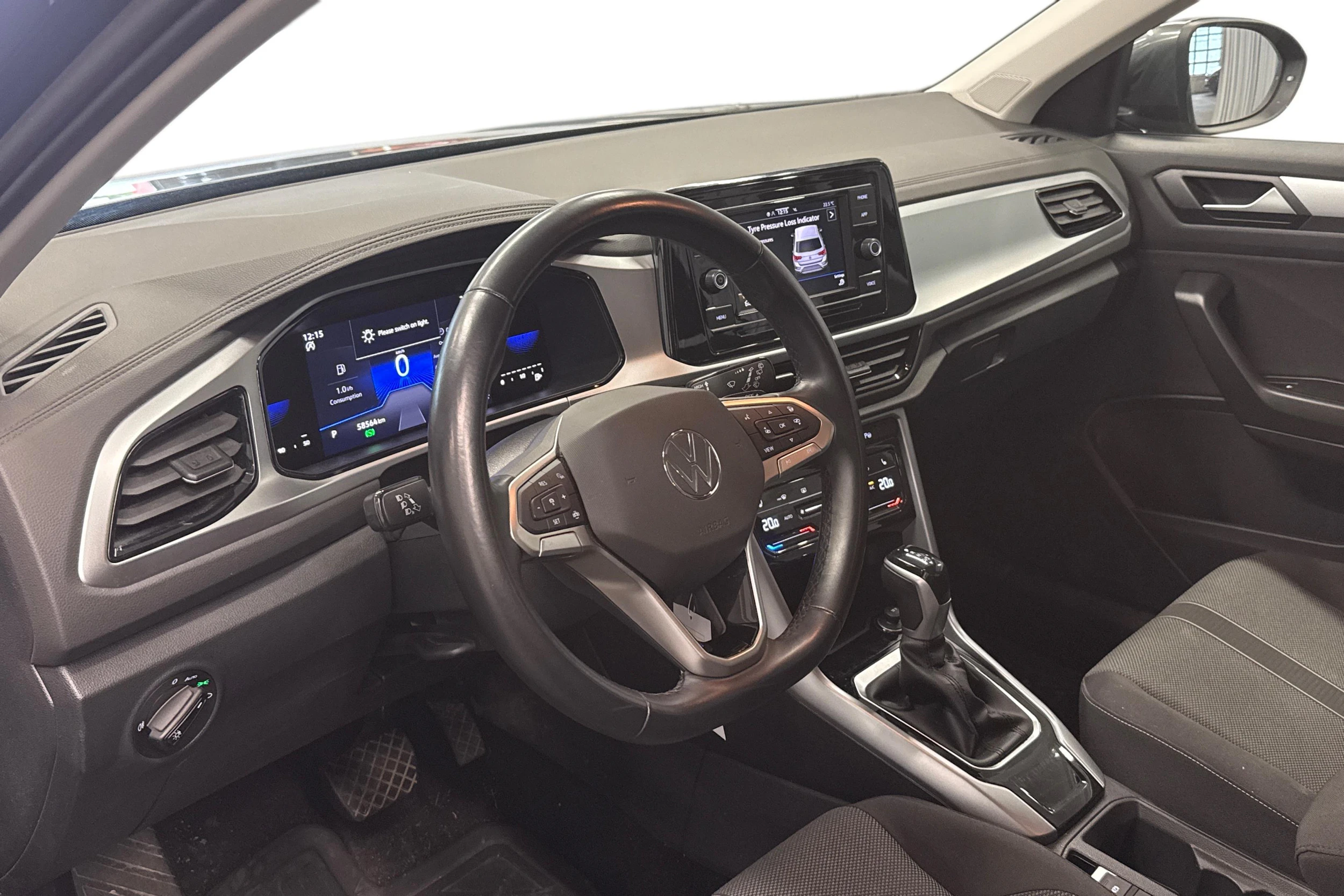 harmaa Volkswagen T-Roc 2024 kuva 3.