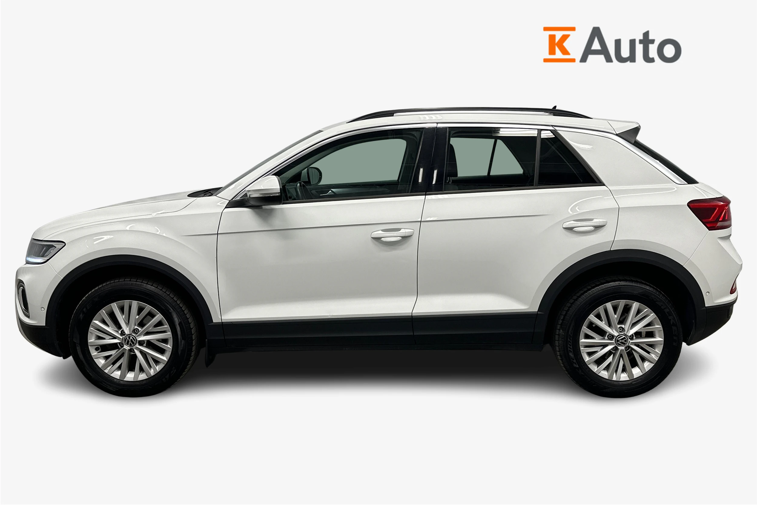 valkoinen Volkswagen T-Roc 2024 kuva 5.