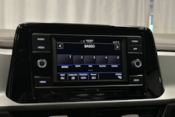 valkoinen Volkswagen T-Roc 2024 kuva 17.