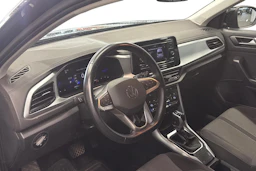 musta Volkswagen T-Roc 2024 kuva 3.
