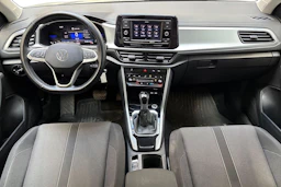 harmaa Volkswagen T-Roc 2024 kuva 7.