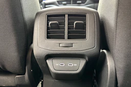 harmaa Volkswagen T-Roc 2024 kuva 13.