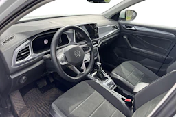 valkoinen Volkswagen T-Roc 2024 kuva 3.