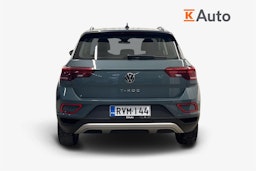 sininen Volkswagen T-Roc 2024 kuva 3.