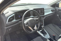 harmaa Volkswagen T-Roc 2024 kuva 3.