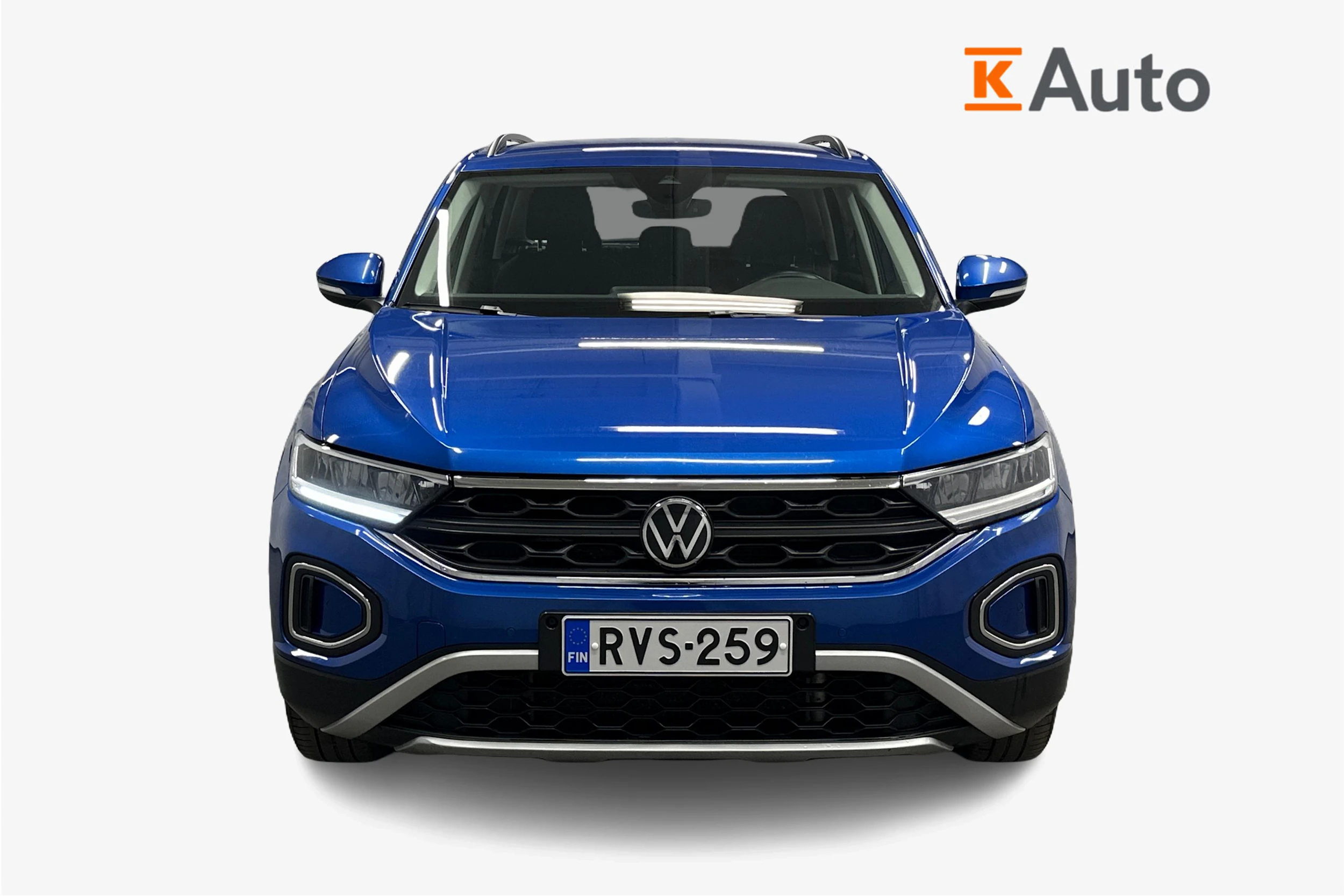 sininen Volkswagen T-Roc 2024 kuva 4.