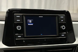 sininen Volkswagen T-Roc 2024 kuva 17.