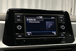 sininen Volkswagen T-Roc 2024 kuva 20.