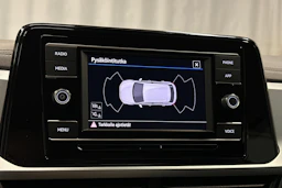 sininen Volkswagen T-Roc 2024 kuva 27.