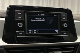 harmaa Volkswagen T-Roc 2024 kuva 20.