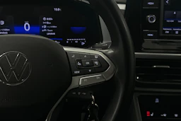 harmaa Volkswagen T-Roc 2024 kuva 12.