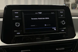 harmaa Volkswagen T-Roc 2024 kuva 21.