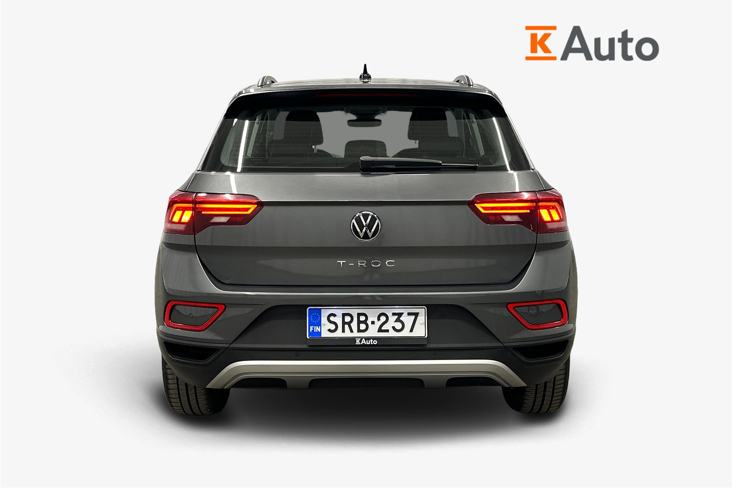 harmaa Volkswagen T-Roc 2024 kuva 3.