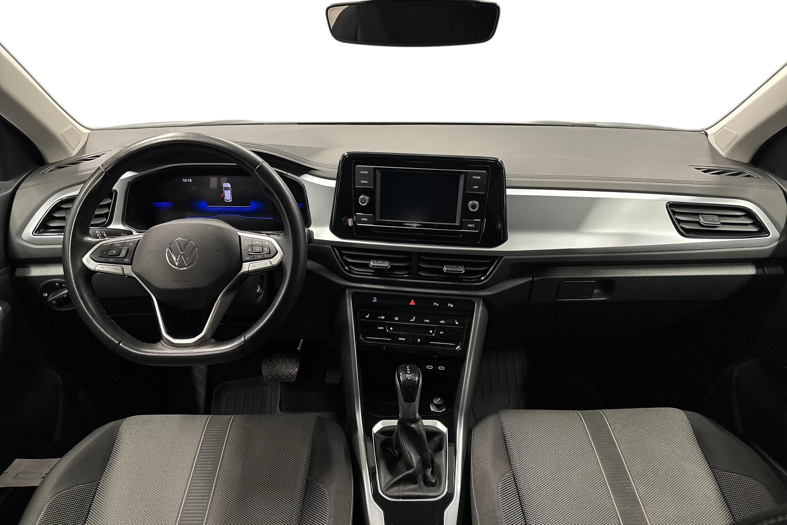harmaa Volkswagen T-Roc 2024 kuva 7.