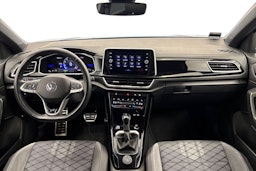sininen Volkswagen T-Roc 2024 kuva 9.