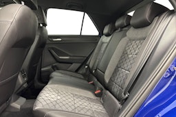 sininen Volkswagen T-Roc 2024 kuva 10.