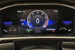 sininen Volkswagen T-Roc 2024 kuva 18.