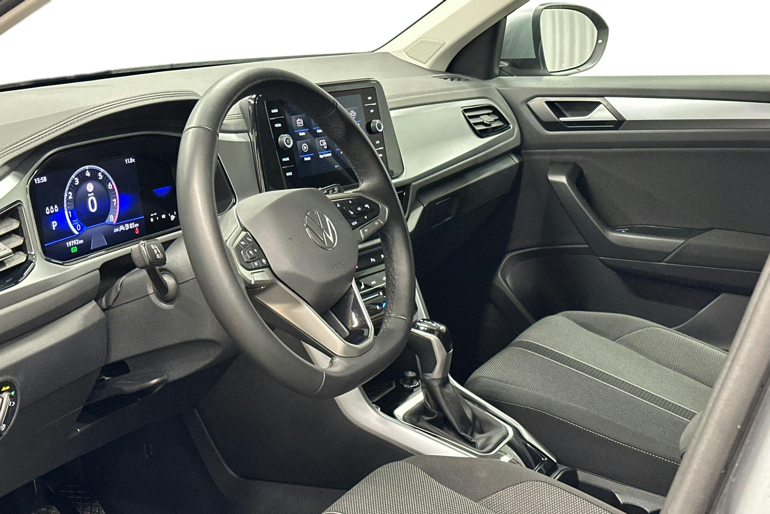 harmaa Volkswagen T-Roc 2025 kuva 7.