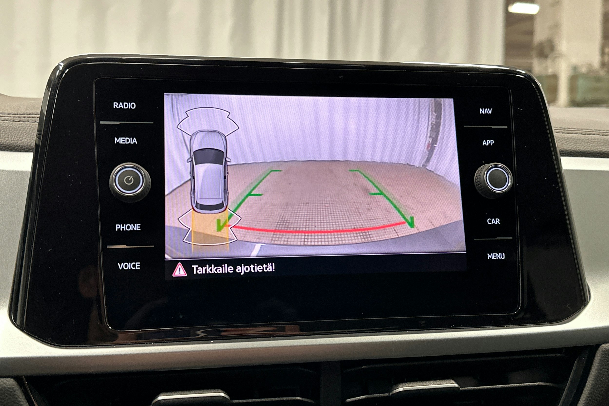 harmaa Volkswagen T-Roc 2025 kuva 20.