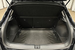 musta Volkswagen T-Roc 2025 kuva 14.